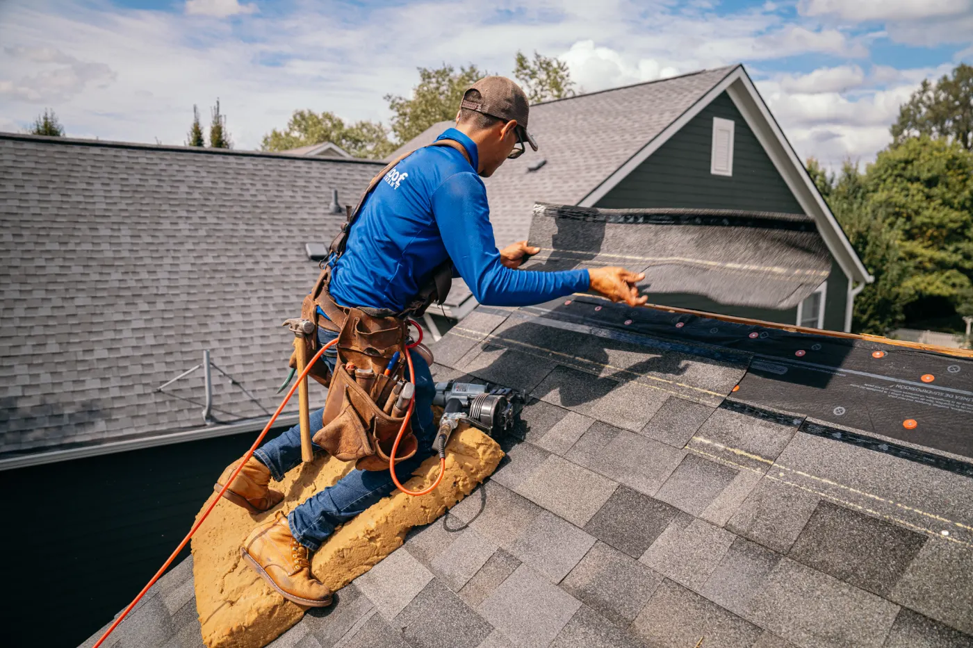 Manufacturer-certified roof installation in Hayden Run